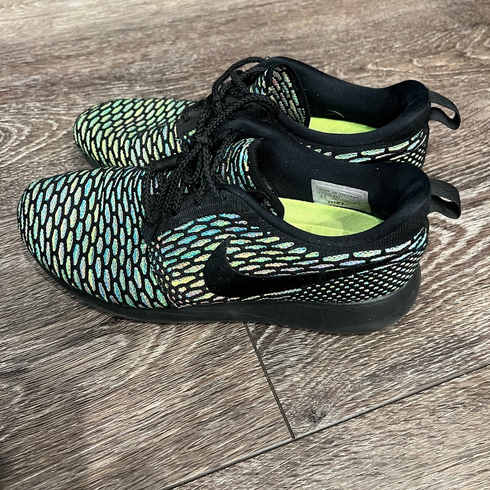 Nike flyknit roshe running shoes size 8.5 Multicolor - Picture 2 of 15